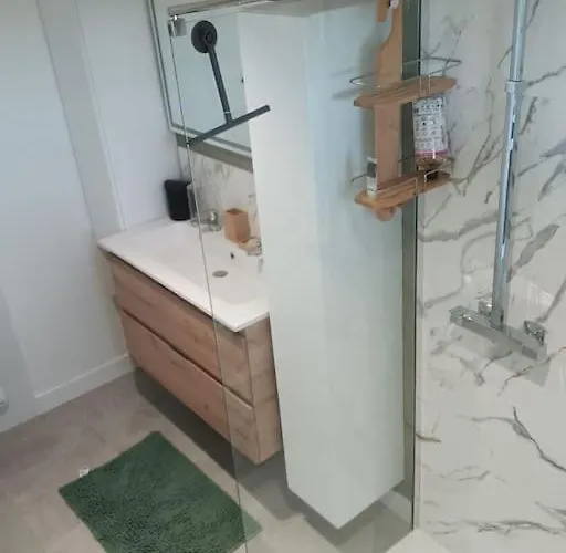 Dans Le Vignoble Nantais Apartment